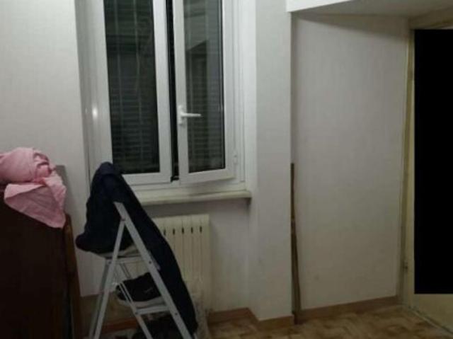 Casa indipendente con terrazzo in via santuario 144/1, Savona