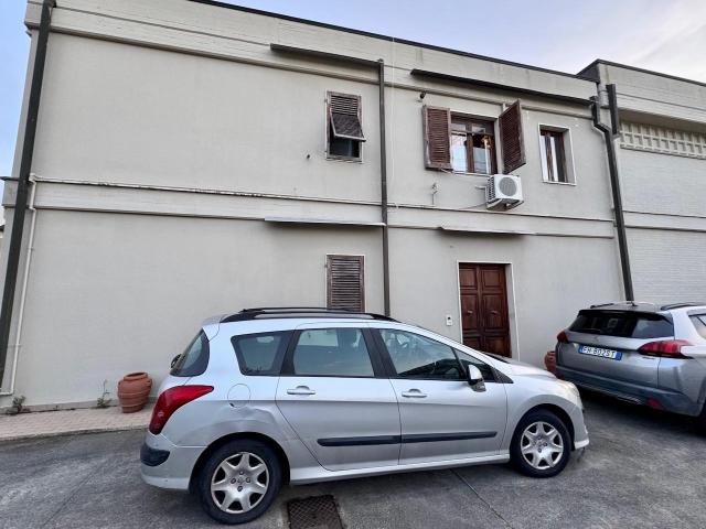 Casa indipendente con terrazzo, Pisa ospedaletto