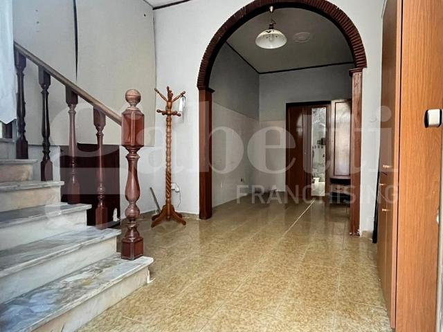 Casa indipendente da ristrutturare a Calvi Risorta