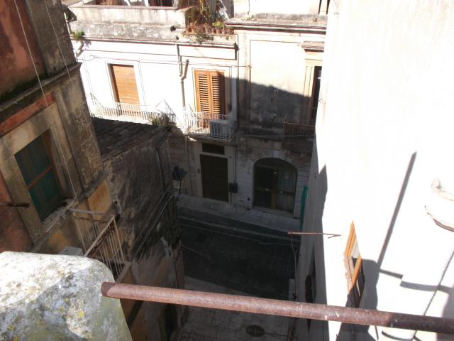Casa indipendente da ristrutturare a Canicattini Bagni