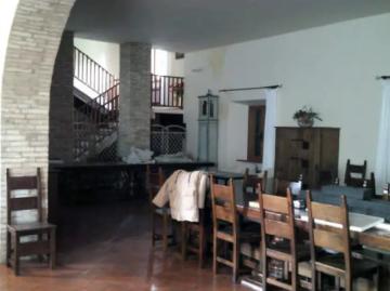 Casa indipendente da ristrutturare a Mondaino