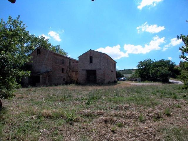 Casa indipendente da ristrutturare a Monte Rinaldo