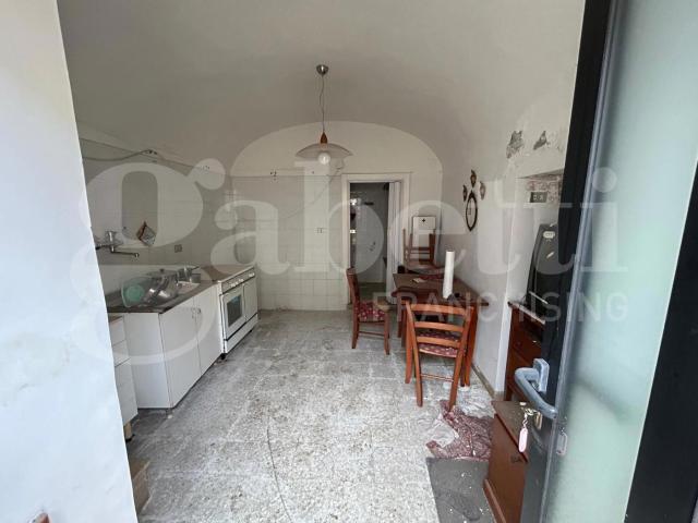 Casa indipendente da ristrutturare a Minervino Murge