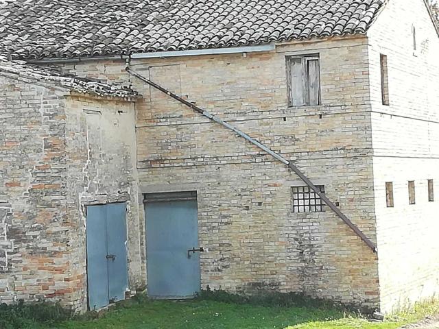 Casa indipendente da ristrutturare a Petritoli