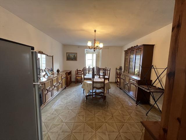 Casa indipendente da ristrutturare in via colle della guardia 1, Pescosansonesco