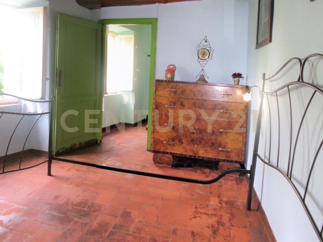 Casa indipendente da ristrutturare in via dei pozzetti 23, Borgo a Mozzano