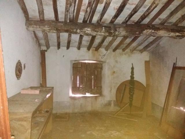 Casa indipendente in vendita a San Giuliano Terme, Colognole