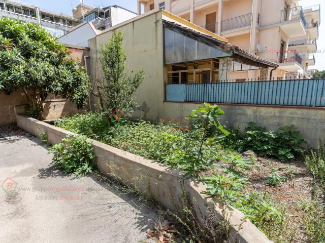 Casa indipendente da ristrutturare, Siracusa panagia