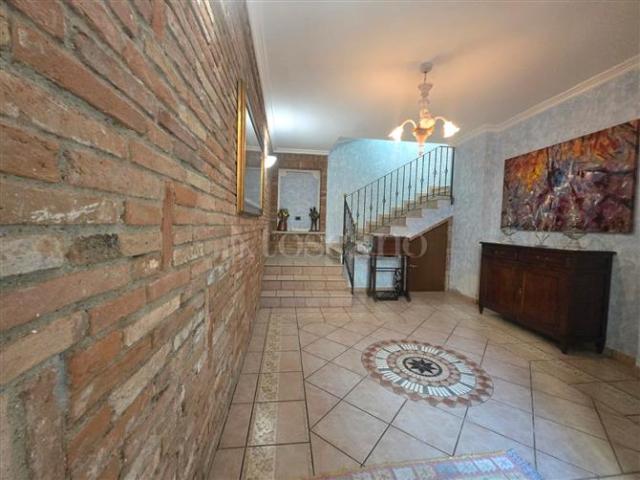 Casa Indipendente di 410 mq a Concesio