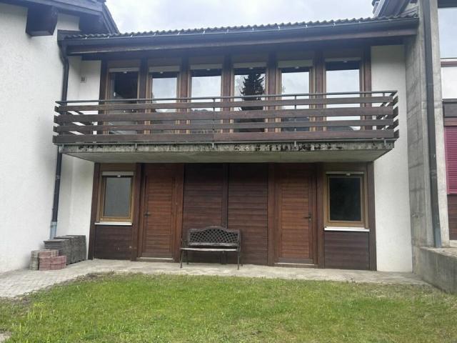 CASA INDIPENDENTE DI 6 LOCALI ARREDATA CON GIARDINO