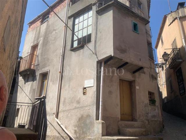 Casa Indipendente di 80 mq a Centro Davoli