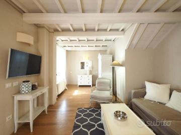 Casa indipendente di 98 m² con 4 locali a Firenze