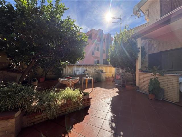 Casa Indipendente di 100 mq a Fiumicino Paese, Focene, Isola Sacra, Parco Leonardo Fiumicino