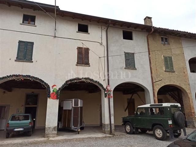 Casa Indipendente di 100 mq a Nobile Monguzzo Monguzzo