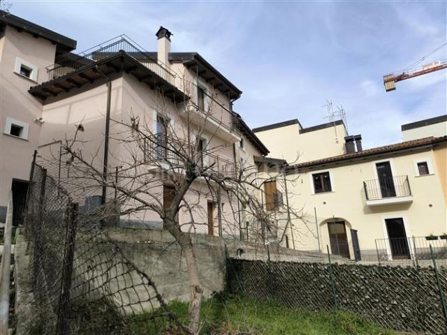 Casa Indipendente di 110 mq a Sant'Elia, Bazzano, Bagno, Monticchio L'Aquila