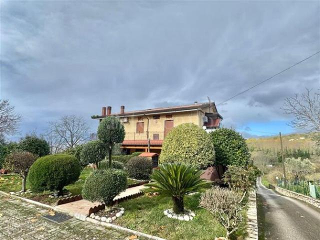 Casa Indipendente di 140 mq a San Potito Ultra