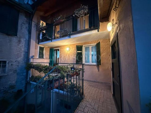 Casa Indipendente di 150 mq a Centro Carate Urio