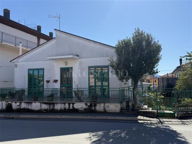 Casa Indipendente di 150 mq a Centro Cepagatti