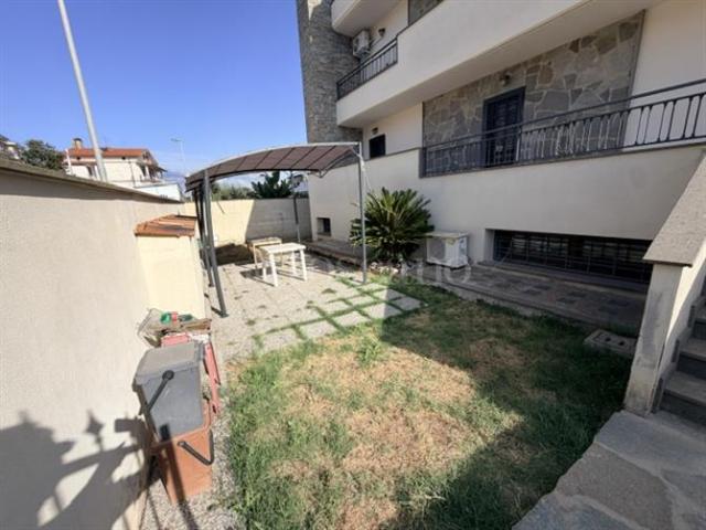 Casa Indipendente di 160 mq a Maggiona Area Produttiva Pomezia
