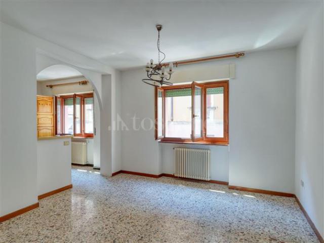 Casa Indipendente di 200 mq a Porto Ceresio