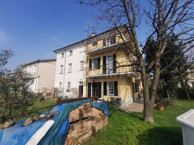 Casa Indipendente di 210 mq a Bressana Bressana Bottarone