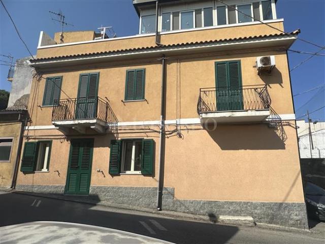 Casa Indipendente di 213 mq a Faro, Ganzirri, Sant'Agata Messina