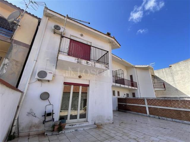 Casa Indipendente di 226 mq a Faro, Ganzirri, Sant'Agata Messina