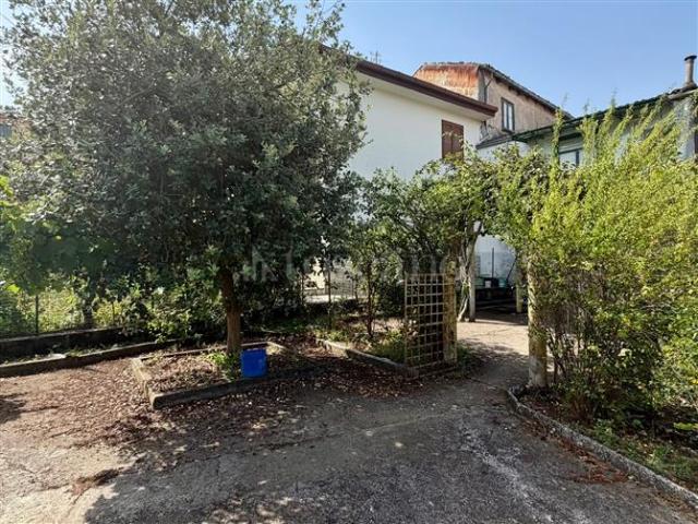 Casa Indipendente di 246 mq a Cesinali