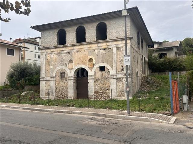 Casa Indipendente di 250 mq a Centro Minturno