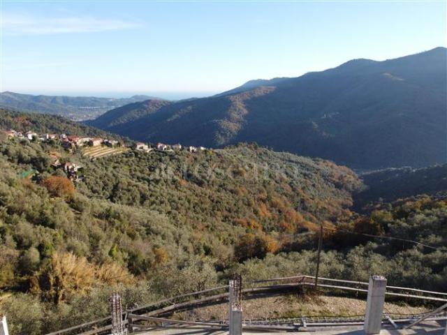 Casa Indipendente di 270 mq a San Damiano Stellanello