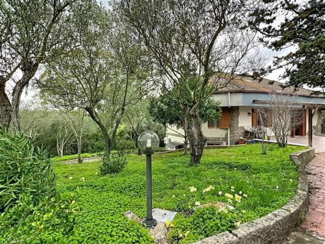 Casa Indipendente di 300 mq a Bancali, La Landrigga, Monte Oro Sassari