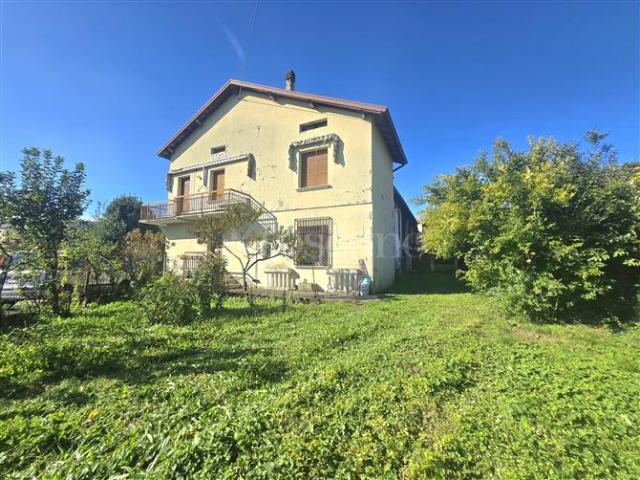 Casa Indipendente di 350 mq a Centro Concesio