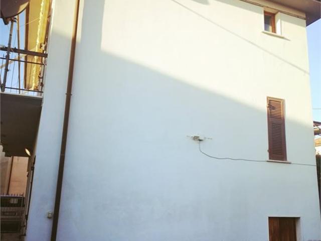 Casa indipendente in vendita, Ortonovo casano
