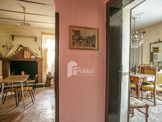Casa indipendente in vendita a Cottanello RI