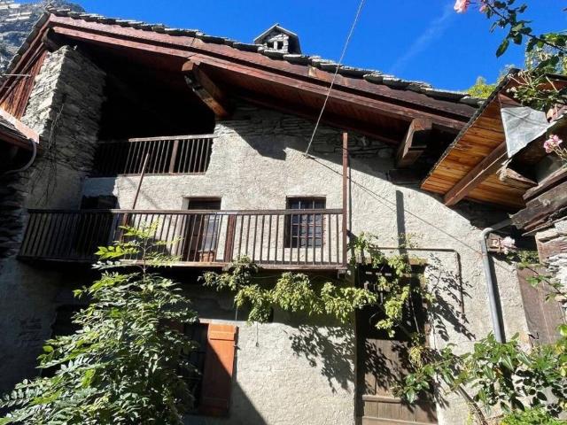 Casa indipendente in vendita a Courmayeur AO