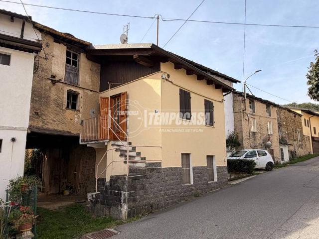 Casa indipendente in vendita a Coazze TO