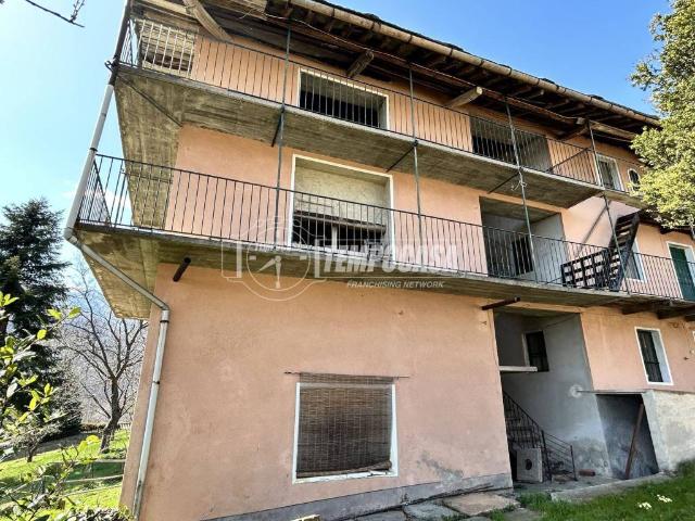 Casa indipendente in vendita a Coazze TO