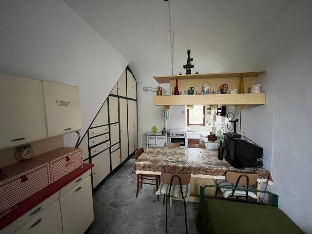 Casa indipendente in vendita a Cocconato AT