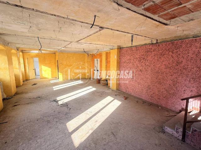 Casa indipendente in vendita a Coggiola BI