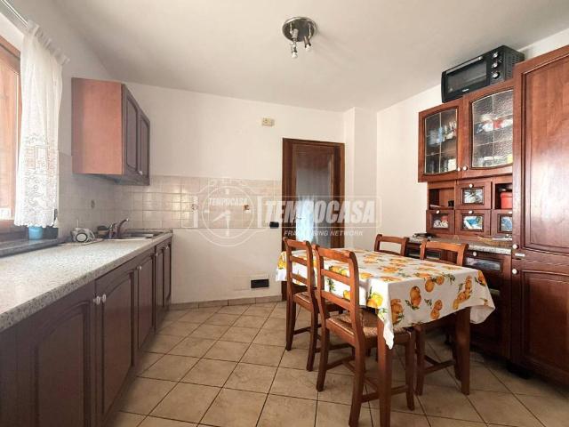 Casa indipendente in vendita a Coggiola BI