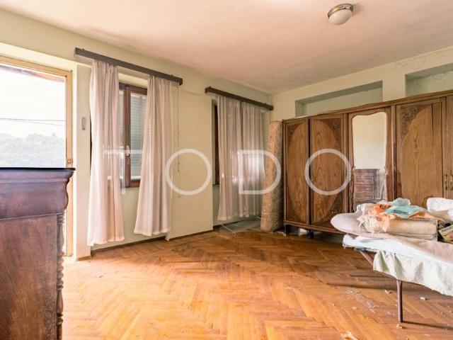 Casa indipendente in vendita a Coggiola via 4 Novembre, 73