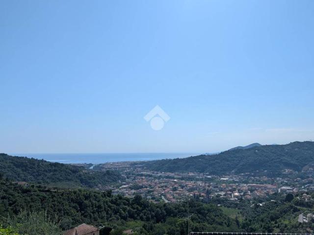 Casa indipendente in vendita a Cogorno GE