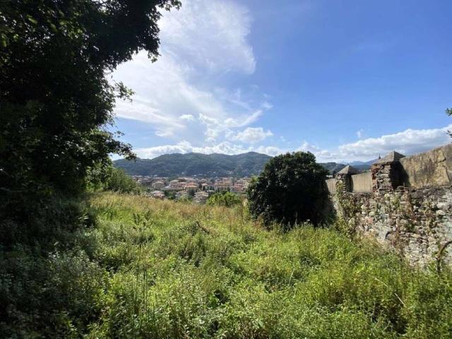 Casa indipendente in vendita a Cogorno GE