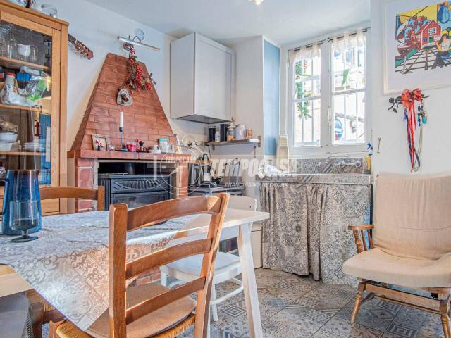 Casa indipendente in vendita a Cogorno GE