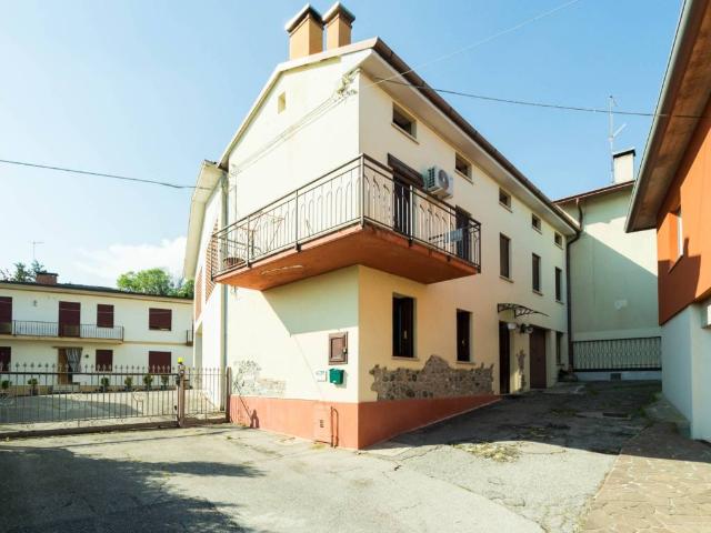 Casa indipendente in vendita a Colceresa VI