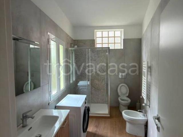 Casa indipendente in vendita a Colonno via Statale Regina, 31