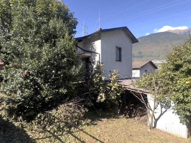 Casa indipendente in vendita a Colorina