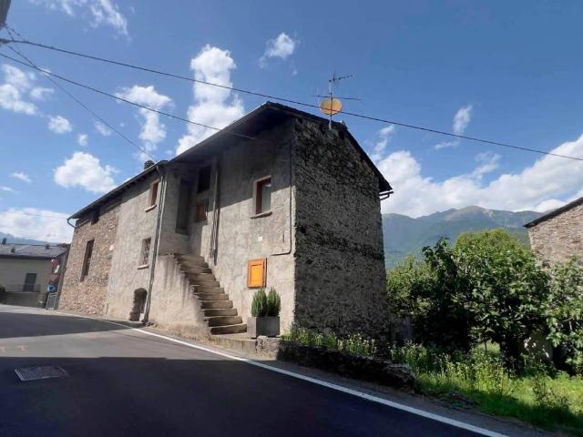 Casa indipendente in vendita a Colorina SO