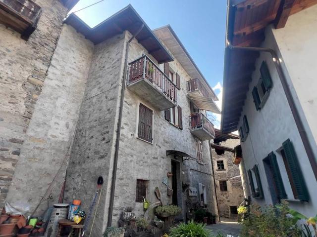 Casa indipendente in vendita a Colorina SO