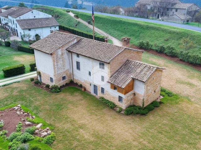 Casa indipendente in vendita a Colorno PR
